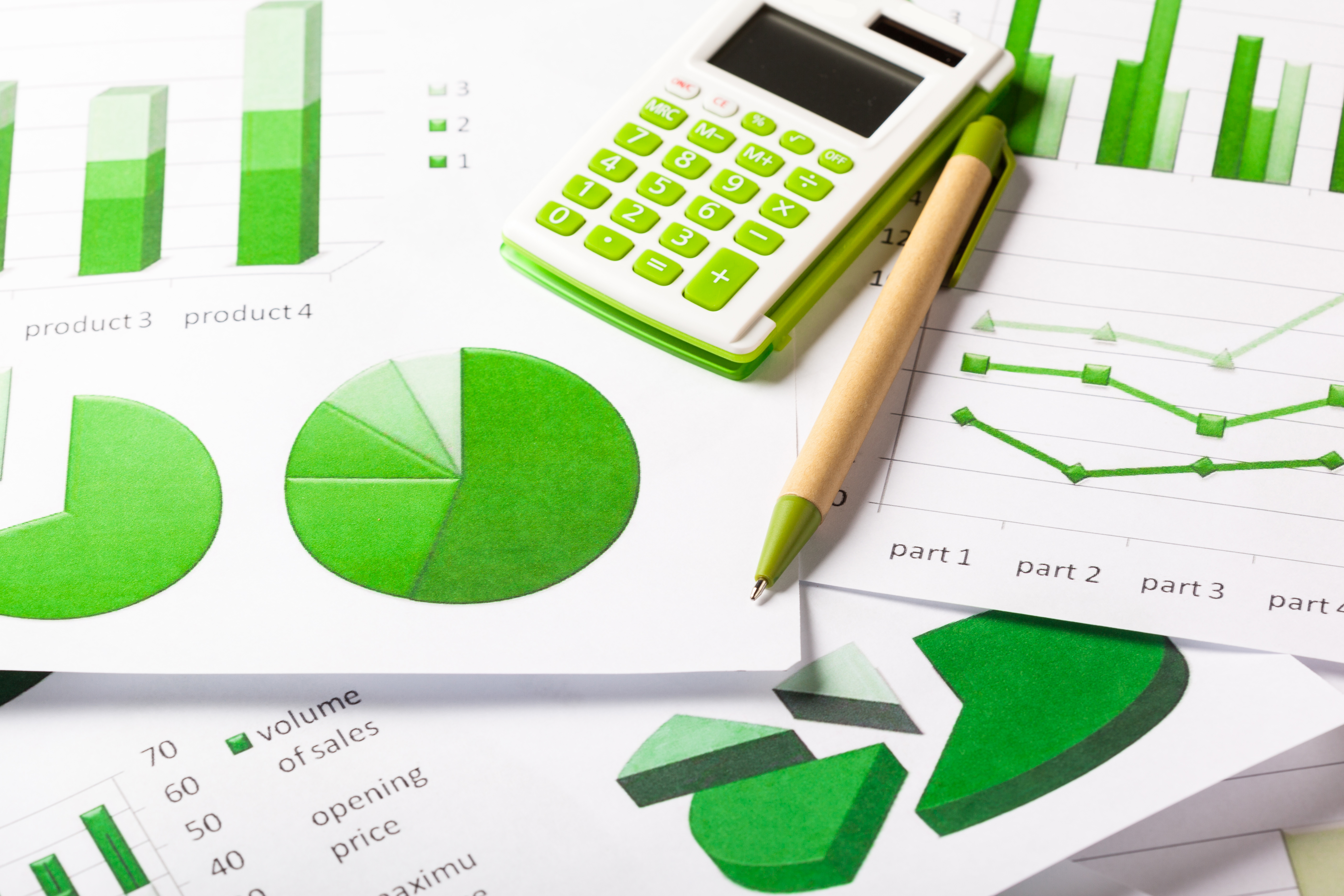 Financial planning — charts, calculator and strategy